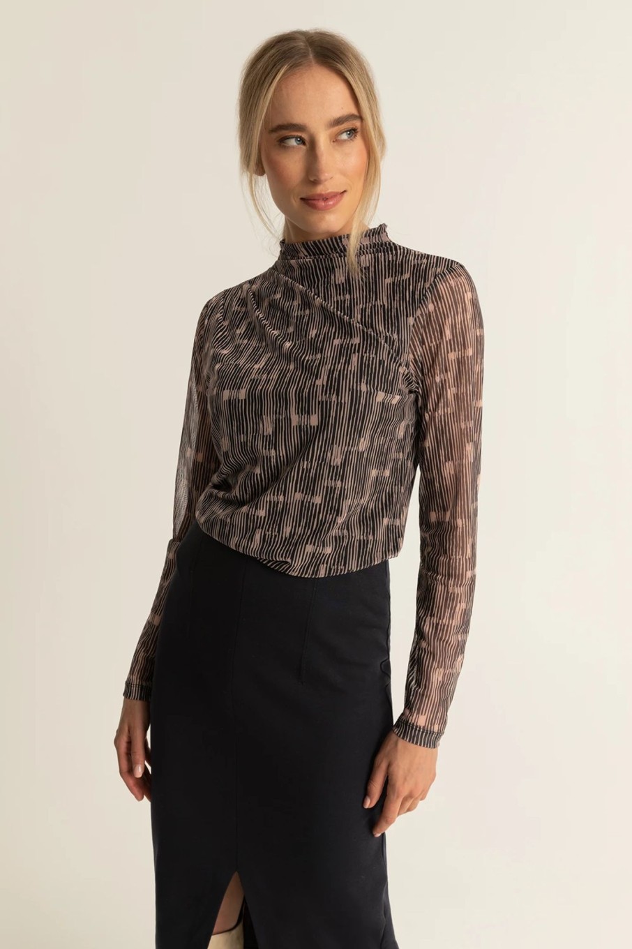 Tops Expresso | Mesh Top Met Print